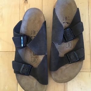 Brown Suede Birki’s Sandals, size 41